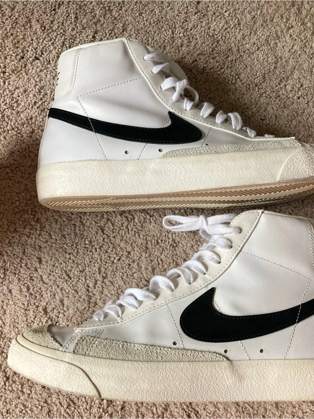 Nike Women’s White High-Top Sneakers with Black Swoosh - Picture 5 of 13